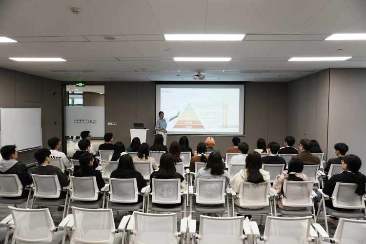 2026年最新留学生咨询求职机构工厂横向测评:五家品牌案例对比与避坑